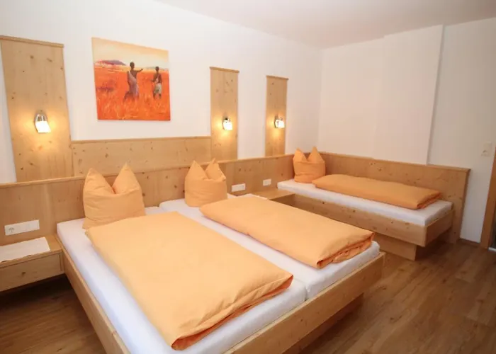 Haus Annemarie Schiestl Apartamento *