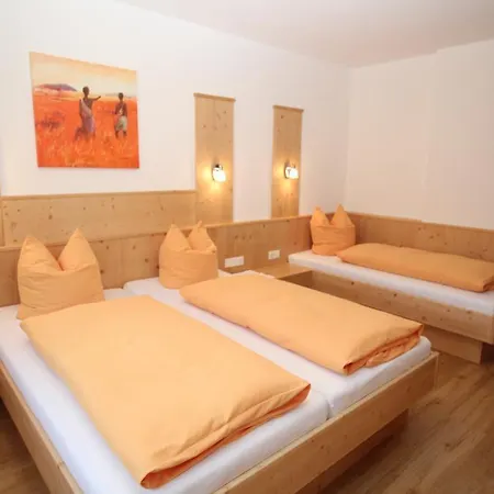 Haus Annemarie Schiestl Lägenhet *